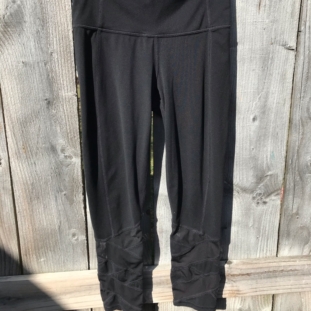 Athleta mesh detail workout leggings